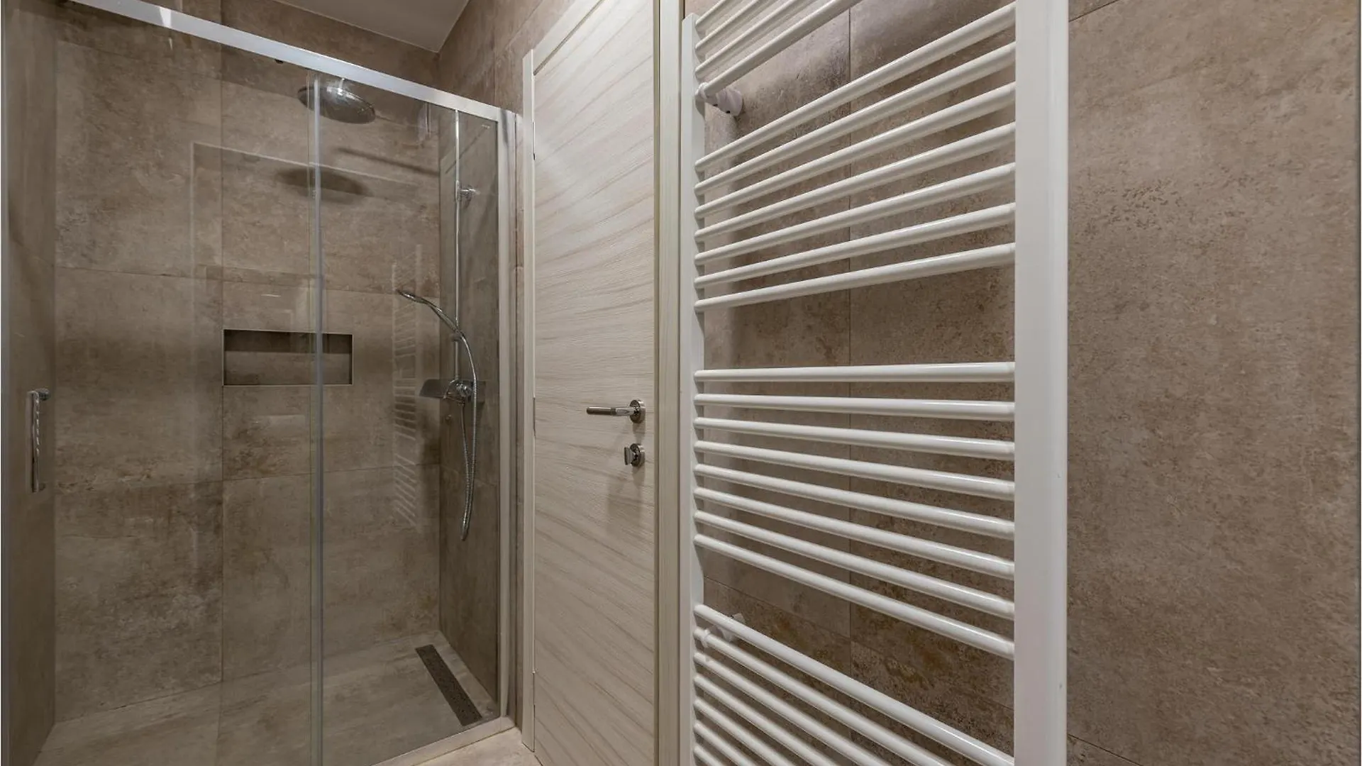 Nice Apartment In Zadar With Kitchen