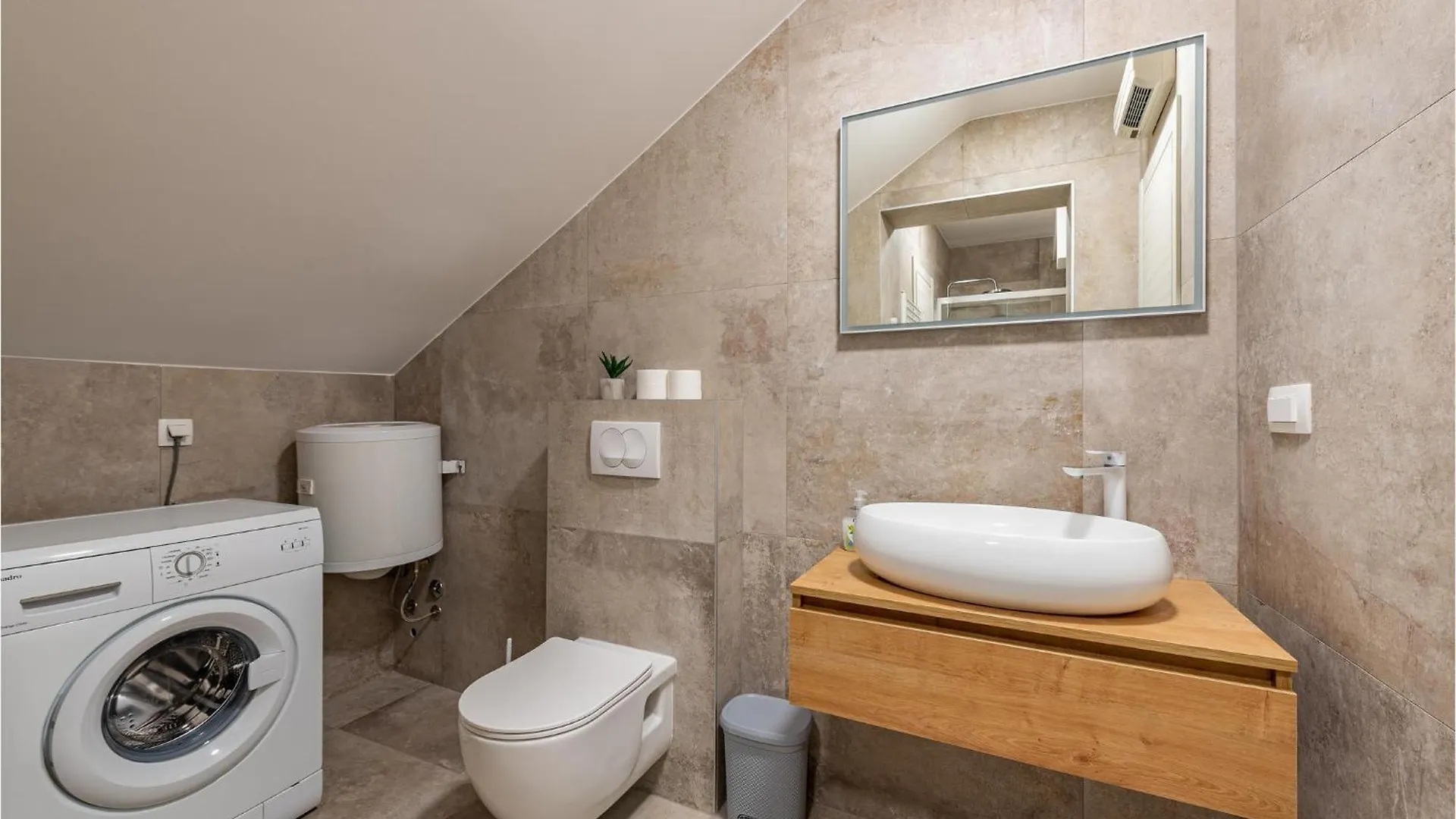 Nice Apartment In Zadar With Kitchen