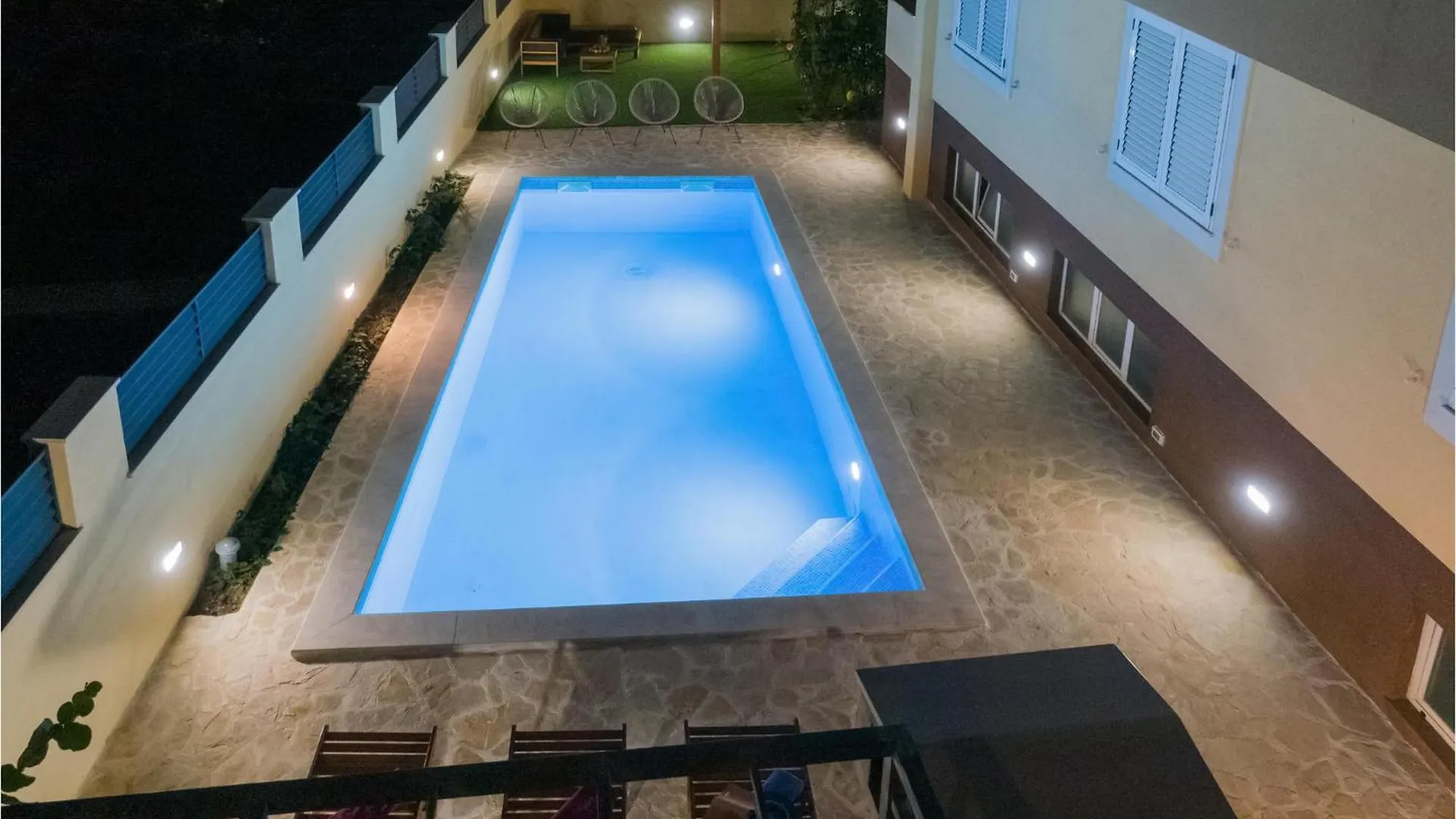 Nice Apartment In Zadar With Kitchen